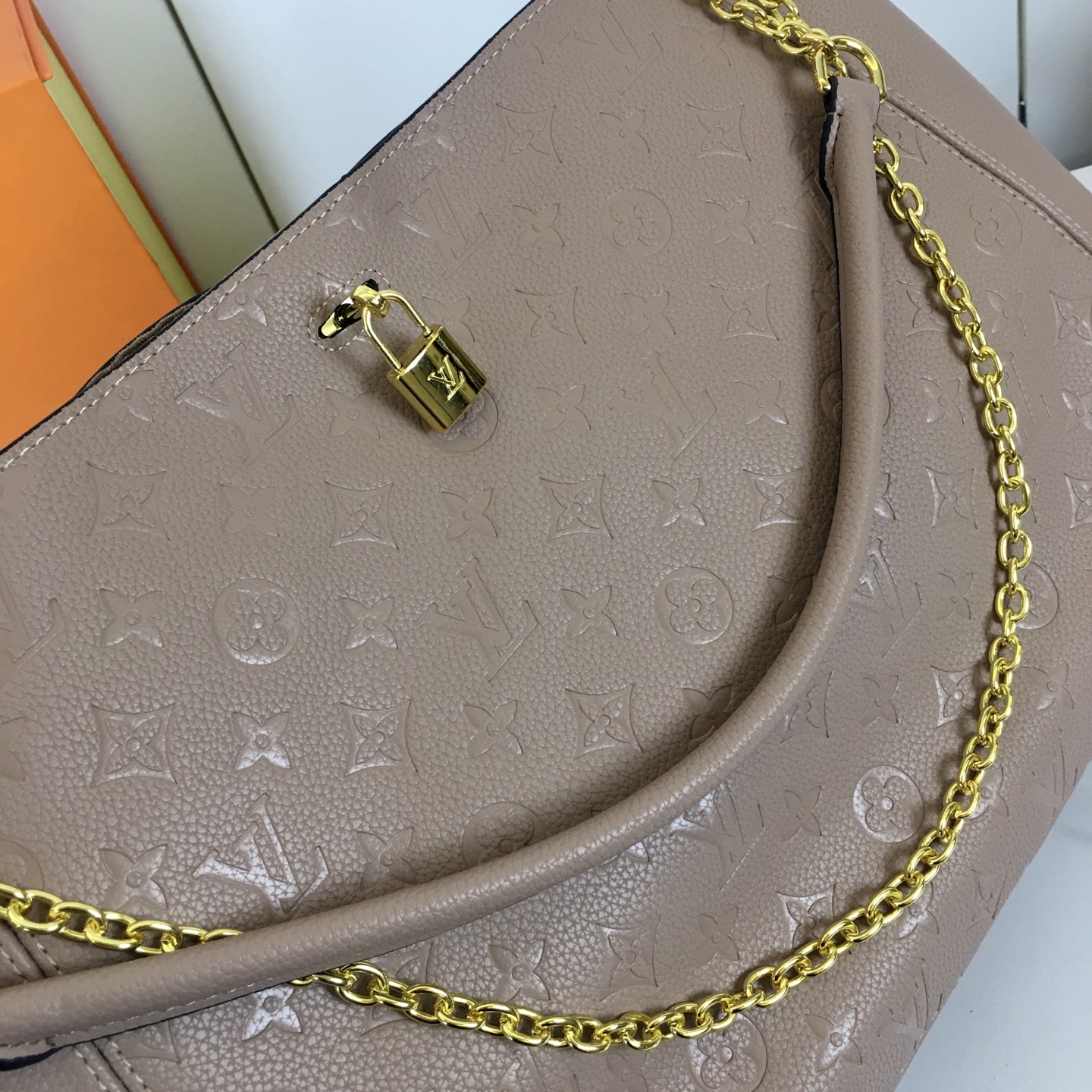 スーパーコピーバッグ国内発送対応N品安全必ず届く信用できるサイト